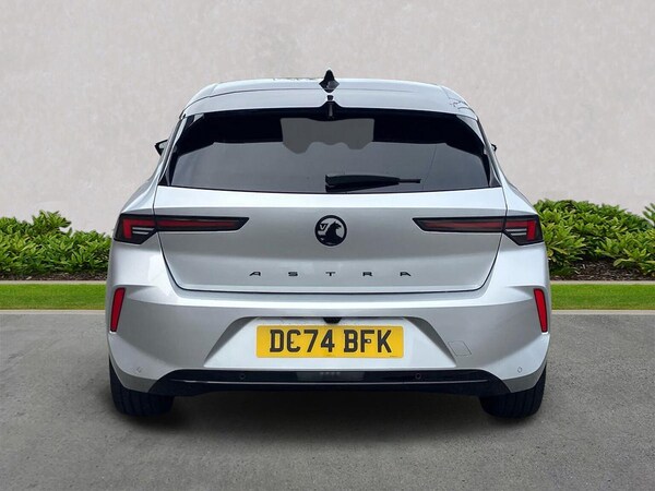 Used Vauxhall Astra 2024 for sale - 76207465: Photo 4