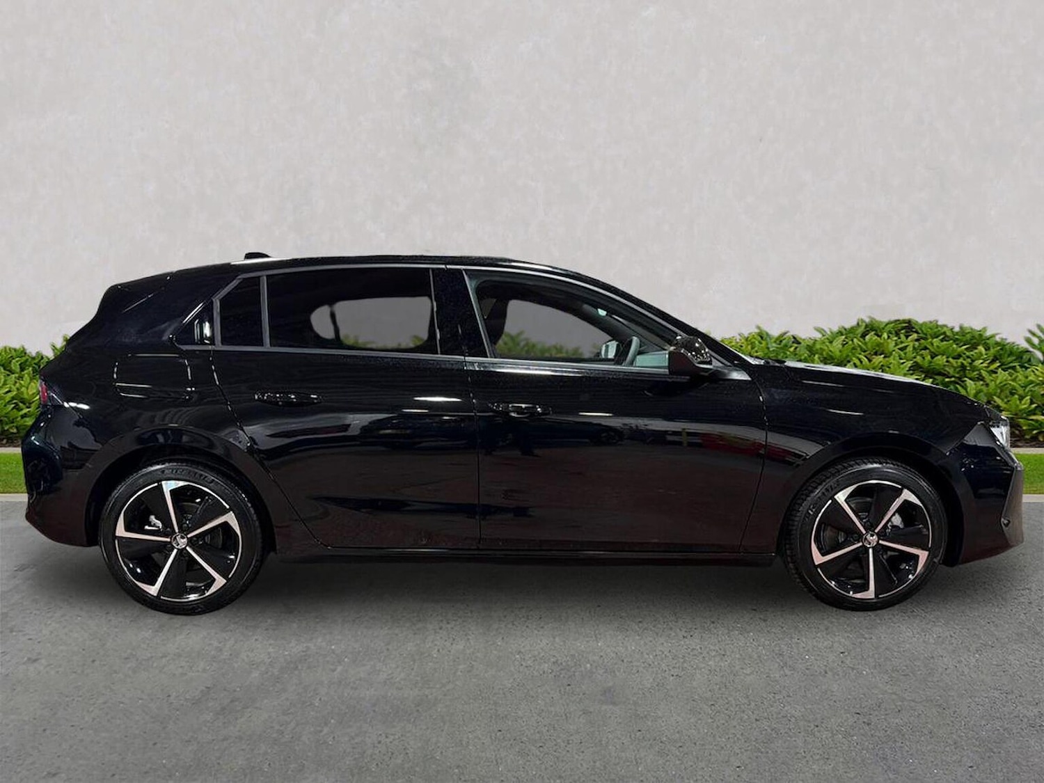 Used Vauxhall Astra 2025 for sale - 77618361: Photo 5