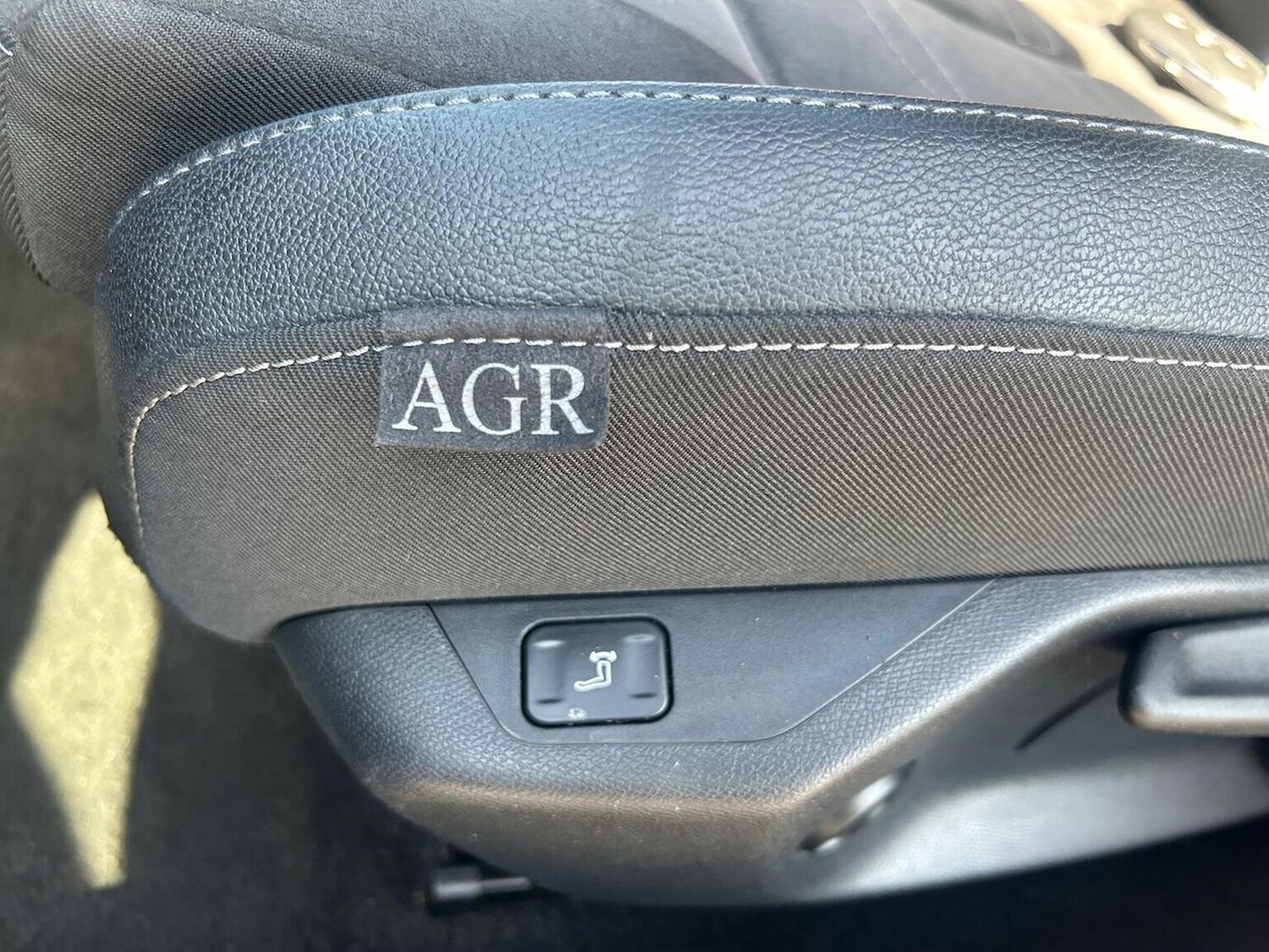 Vehicle 44
