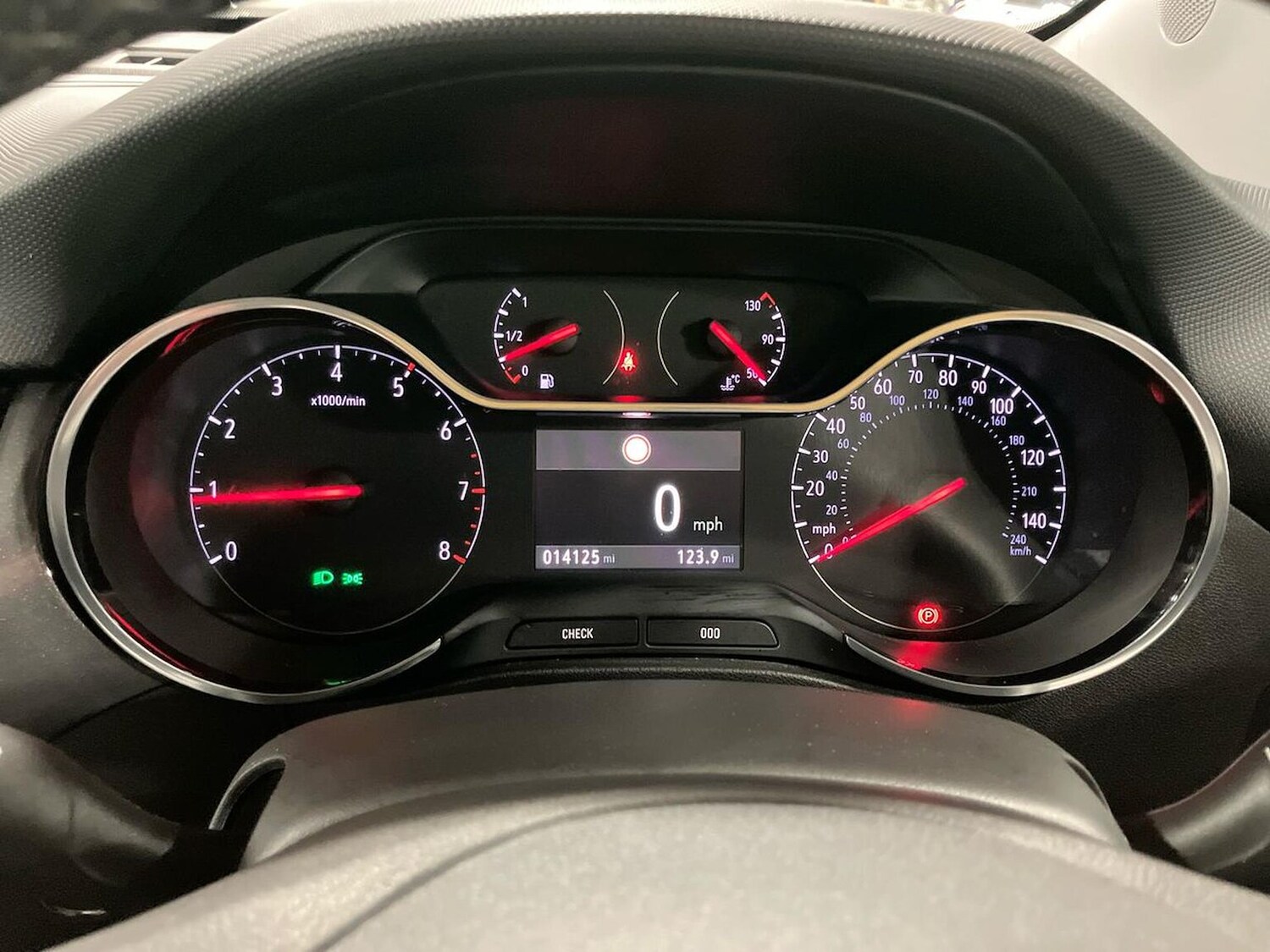 Used Vauxhall Crossland 2022 for sale - 76331043: Photo 10