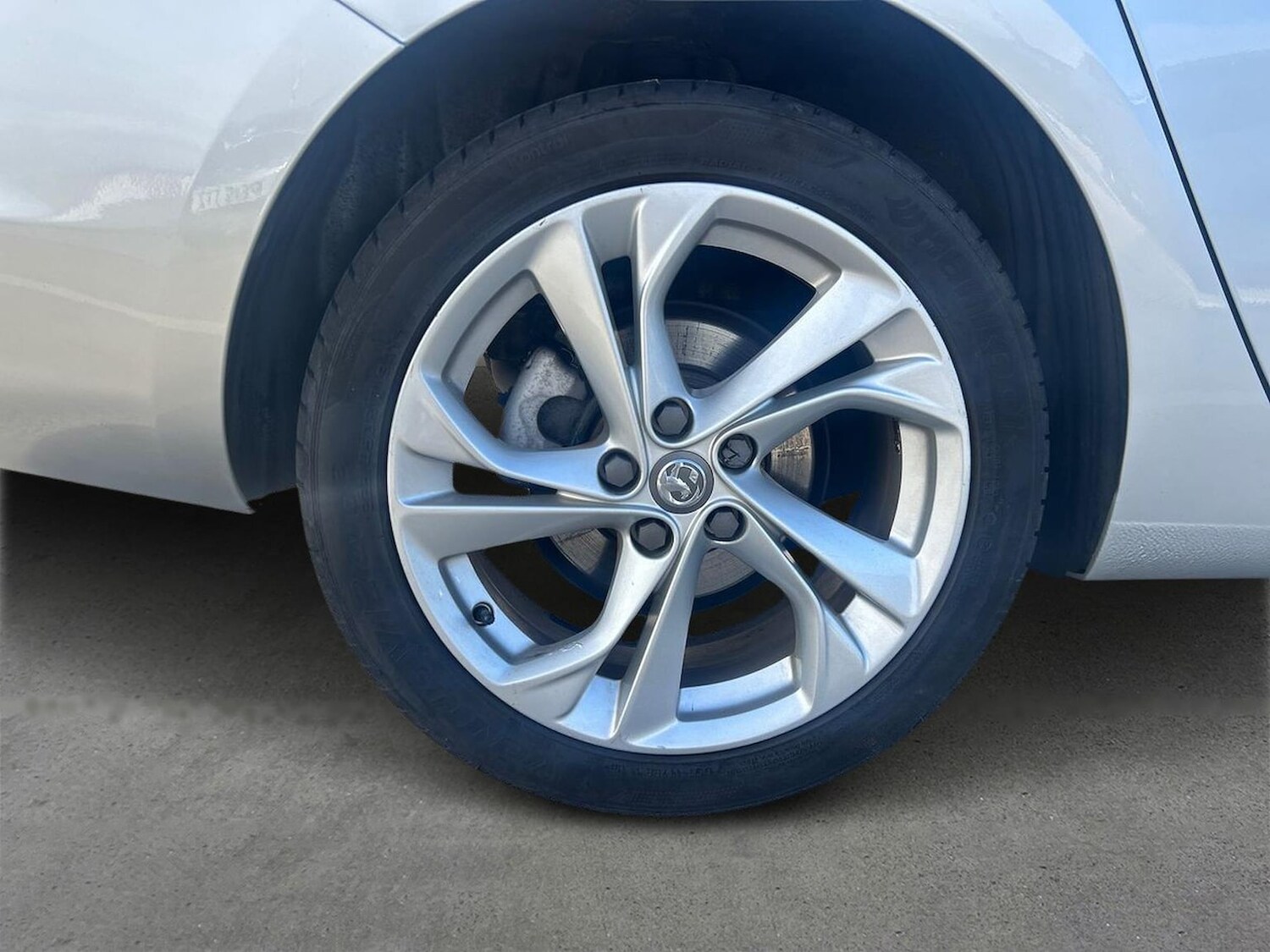 Used Vauxhall Astra 2017 for sale - 78196355: Photo 8