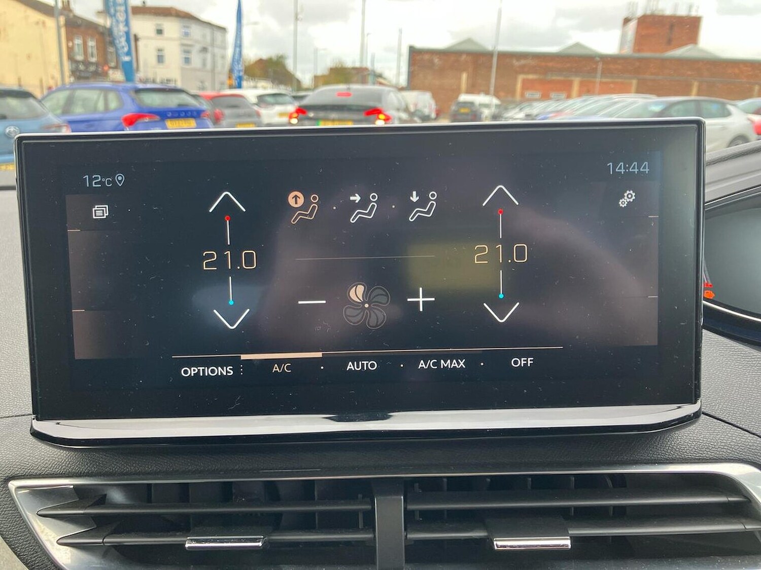 Used Peugeot 5008 2021 for sale - 76352513: Photo 25