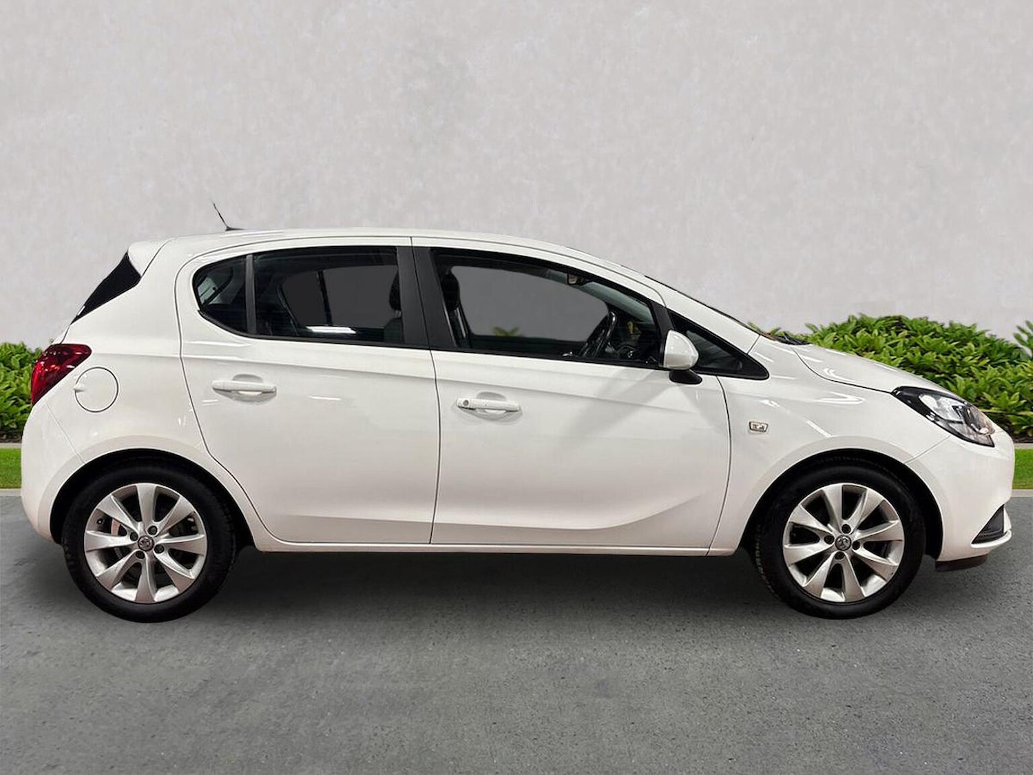 Used Vauxhall Corsa 2018 for sale - 76963532: Photo 3