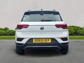 Used Volkswagen T-Roc 2019 for sale - 75498093: Photo