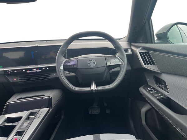 Used Vauxhall Grandland 2025 for sale - 76288615: Photo 9