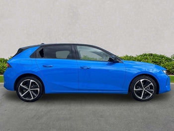 Used Vauxhall Astra 2025 for sale - 78615095: Photo