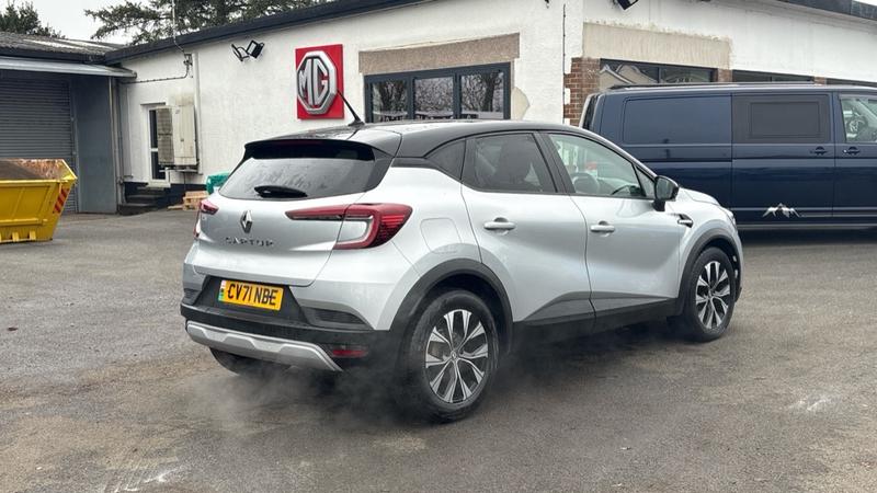 Used Renault Captur 2021 for sale - 76722890: Photo 12