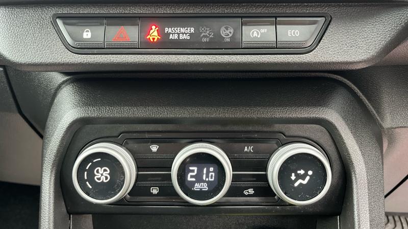 Used Dacia Jogger 2023 for sale - 76847477: Photo 35