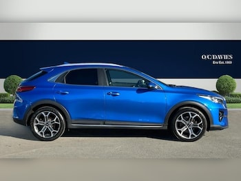 Used Kia XCeed 2021 for sale - 76036191: Photo 2