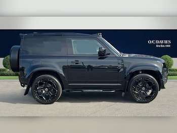 Used Land Rover Defender 90 2022 for sale - 75985250: Photo