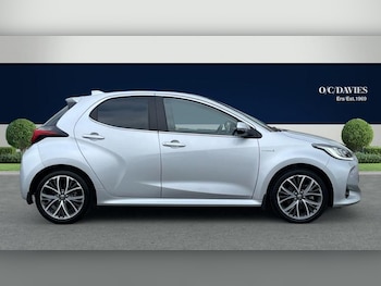 Used Toyota Yaris 2021 for sale - 78376949: Photo