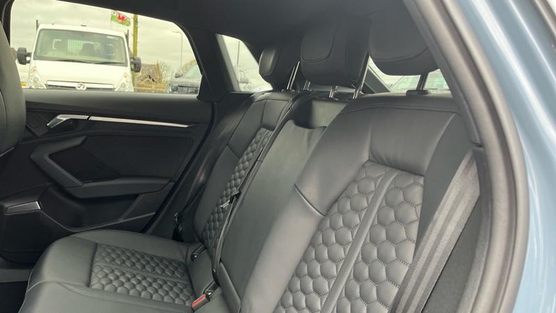 Used Audi RS3 2023 for sale - 77354570: Photo 10