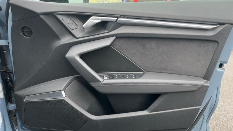 Used Audi RS3 2023 for sale - 77354570: Photo 38