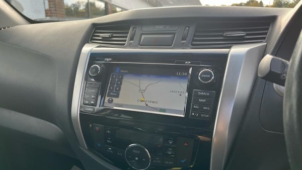 Used Nissan Navara 2018 for sale - 76332559: Photo 16