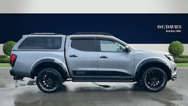 Used Nissan Navara 2018 for sale - 76332559: Photo 2