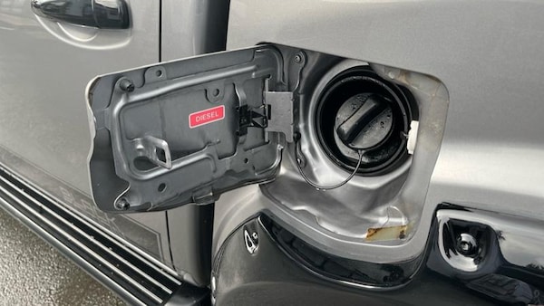 Used Nissan Navara 2018 for sale - 76332559: Photo 30