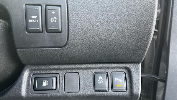 Used Nissan Navara 2018 for sale - 76332559: Photo 33