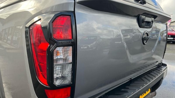 Used Nissan Navara 2018 for sale - 76332559: Photo 43