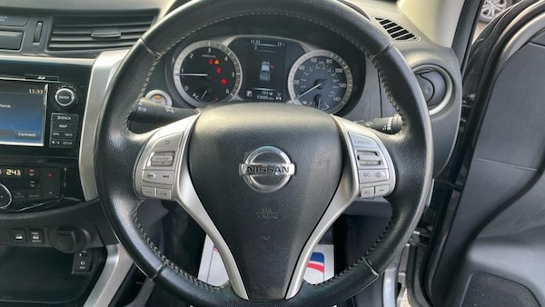 Used Nissan Navara 2018 for sale - 76332559: Photo 9