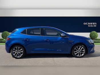 Used Renault Megane 2017 for sale - 79516024: Photo