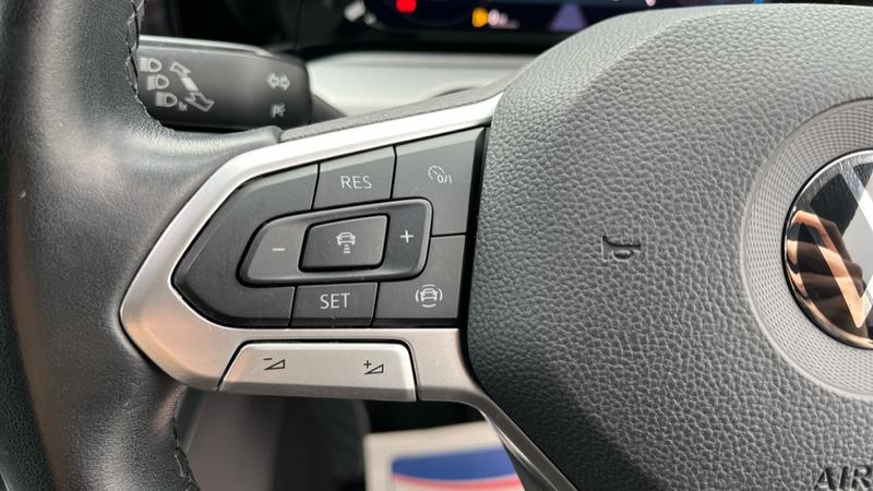 Used Volkswagen Golf 2022 for sale - 76494638: Photo 21