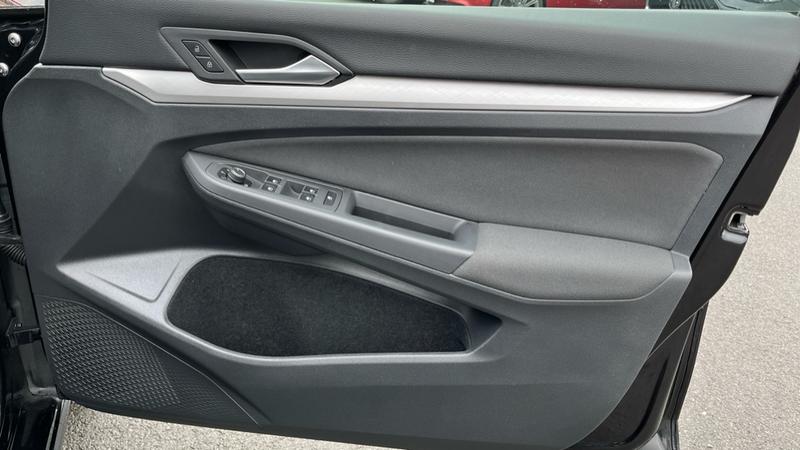 Used Volkswagen Golf 2022 for sale - 76494638: Photo 41