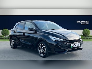 2024 - 1.5 Hybrid+ MHEV Trophy Hatchback 5dr Petrol Hybrid Auto Euro 6 (s/s) (194