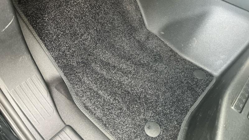 Used Land Rover Defender 2023 for sale - 77529217: Photo 40