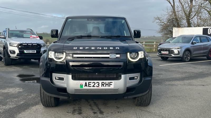 Used Land Rover Defender 2023 for sale - 77529217: Photo 7