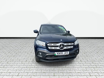 Used Mercedes-Benz X Class 2019 for sale - 79408183: Photo
