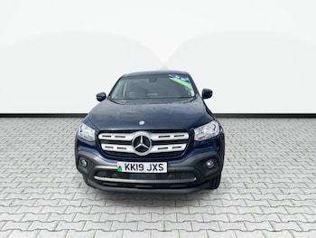 Used Mercedes-Benz X Class 2019 for sale - 79408183: Photo