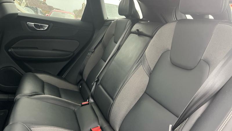 Used Volvo XC60 2021 for sale - 76738794: Photo 10
