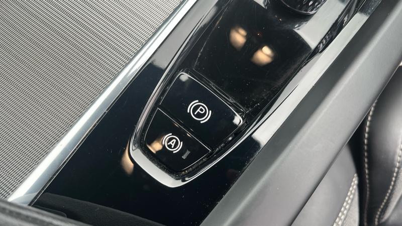 Used Volvo XC60 2021 for sale - 76738794: Photo 33