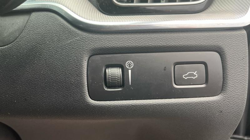 Used Volvo XC60 2021 for sale - 76738794: Photo 34