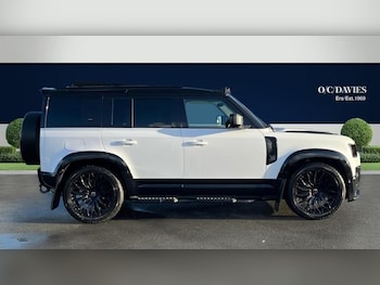 Used Land Rover Defender 110 2021 for sale - 77106499: Photo