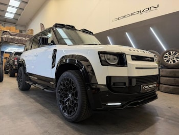 Used Land Rover Defender 110 undefined for sale - 79008334: Photo