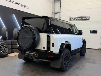 Used Land Rover Defender 110 undefined for sale - 79008334: Photo