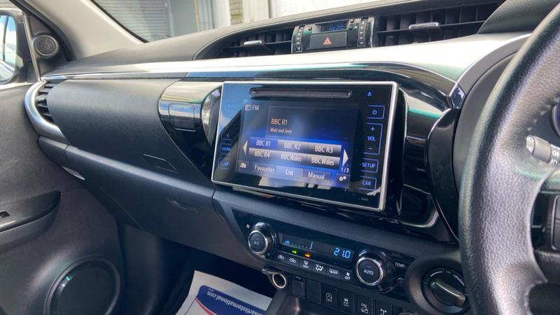 Used Toyota Hilux 2019 for sale - 76692958: Photo 16