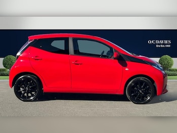 Used Toyota AYGO 2018 for sale - 76037990: Photo