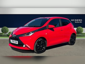 Used Toyota AYGO 2018 for sale - 76037990: Photo