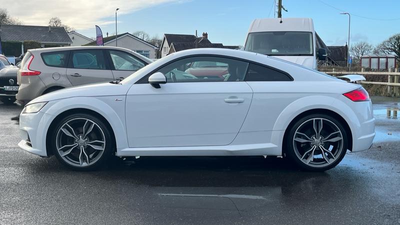 Used Audi TT 2015 for sale - 76738747: Photo 13