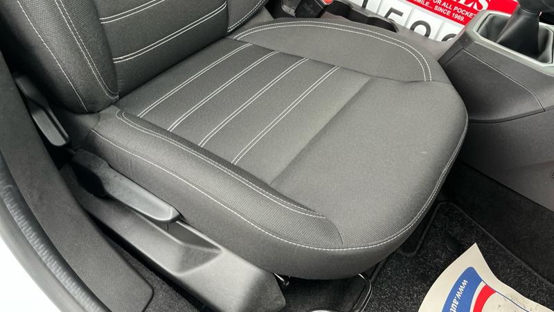Used Dacia Jogger 2023 for sale - 76545383: Photo 38
