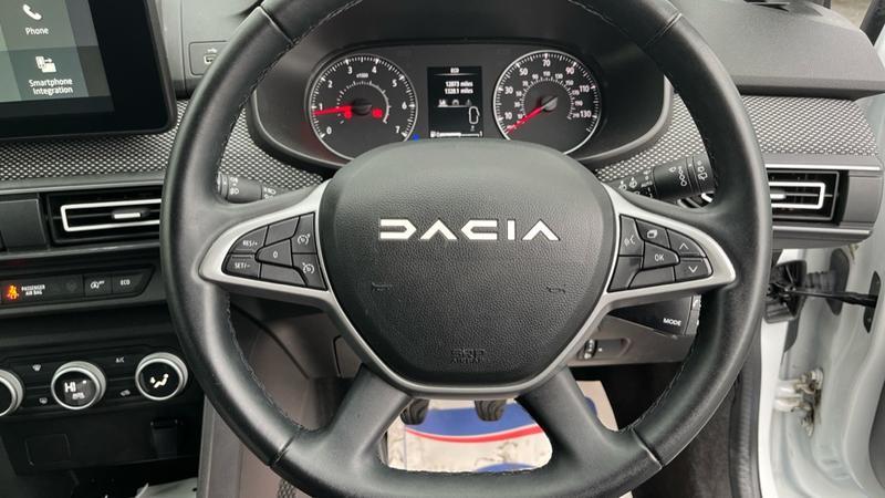 Used Dacia Jogger 2023 for sale - 76545383: Photo 9