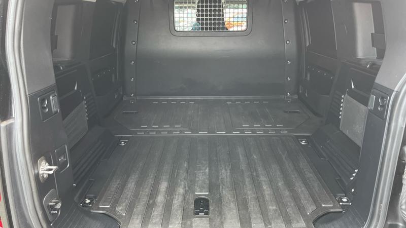 Used Land Rover Defender 110 2023 for sale - 77653676: Photo 14