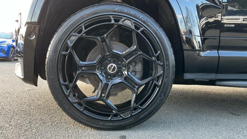 Used Land Rover Defender 110 2023 for sale - 77653676: Photo 19