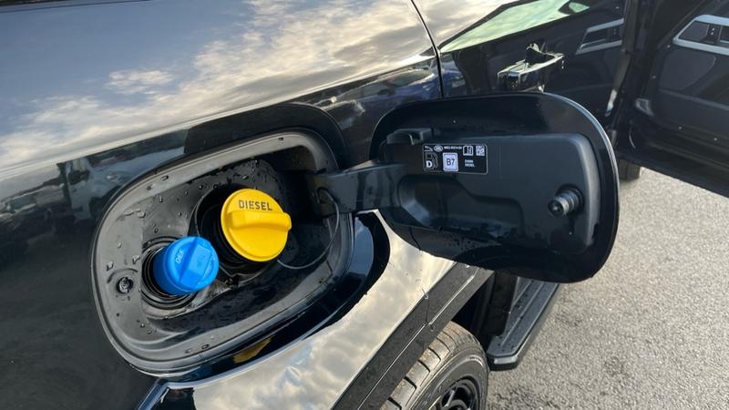 Used Land Rover Defender 110 2023 for sale - 77653676: Photo 30