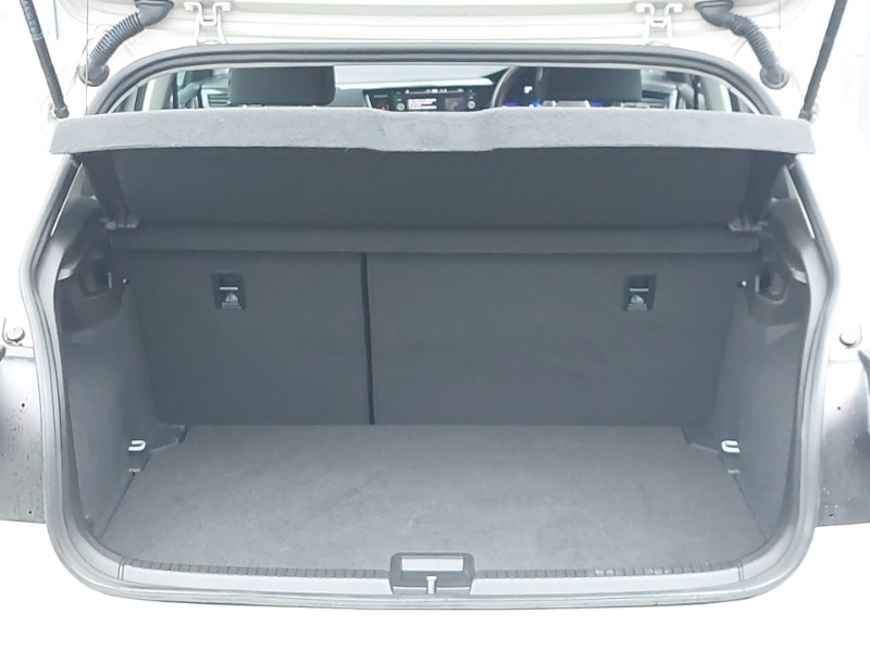 Used Volkswagen Polo 2023 for sale - 76492905: Photo 8