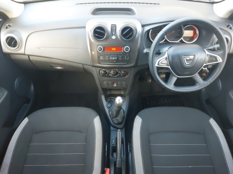 Used Dacia Sandero Stepway 2016 for sale - 76737305: Photo 2