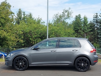 Used Volkswagen Golf 2017 for sale - 78723746: Photo