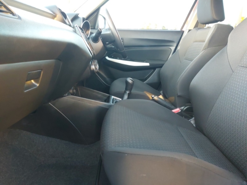 Used Suzuki Swift 2018 for sale - 77214152: Photo 5